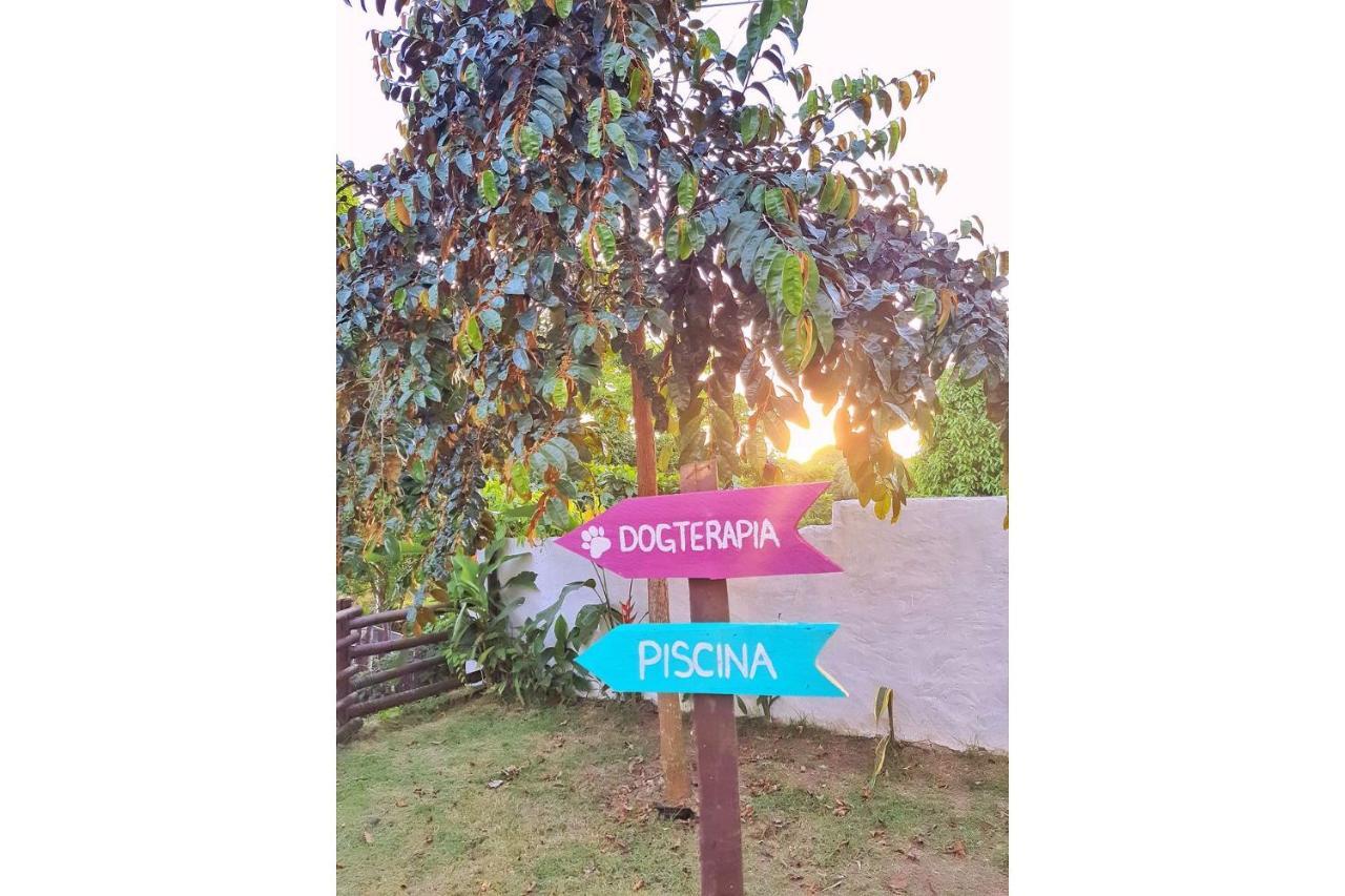 Vila Pitangueira - Apto Laranja - No Centro De Serra Grande Com Piscina, Jacuzzi, Internet Veloz Esterno foto